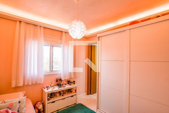 Suíte 2 de apartamento à venda com 2 quartos, 84m² em Vila Scarpelli, Santo André