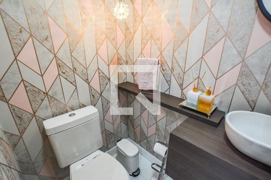 Lavabo de apartamento à venda com 2 quartos, 84m² em Vila Scarpelli, Santo André