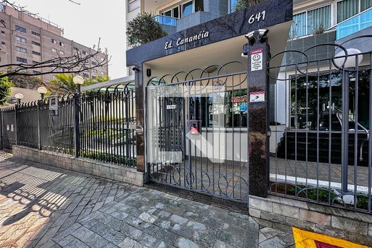 Fachada de apartamento à venda com 3 quartos, 142m² em Vila Congonhas, São Paulo