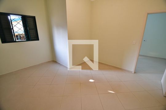 Quarto de casa para alugar com 1 quarto, 80m² em Jardim Flamboyant, Campinas