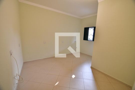 Quarto de casa para alugar com 1 quarto, 80m² em Jardim Flamboyant, Campinas