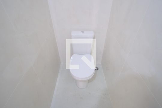 Lavabo de casa para alugar com 4 quartos, 250m² em Vila Carrão, São Paulo