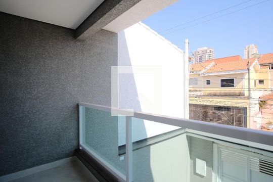 Varanda da Suíte 1 de casa para alugar com 4 quartos, 250m² em Vila Carrão, São Paulo