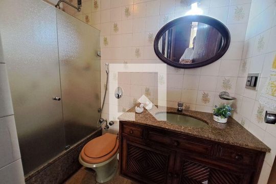 Apartamento à venda com 3 quartos, 180m² em Icaraí, Niterói