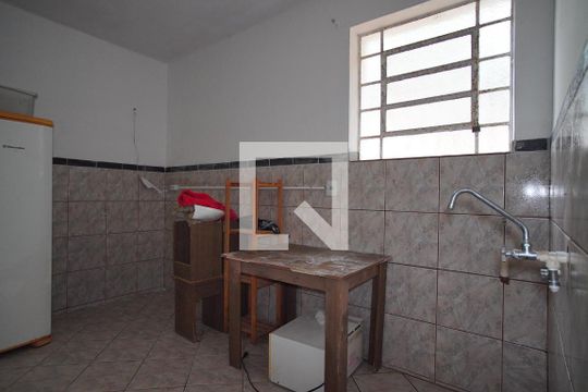 Cozinha de apartamento para alugar com 1 quarto, 68m² em Petrópolis, Porto Alegre