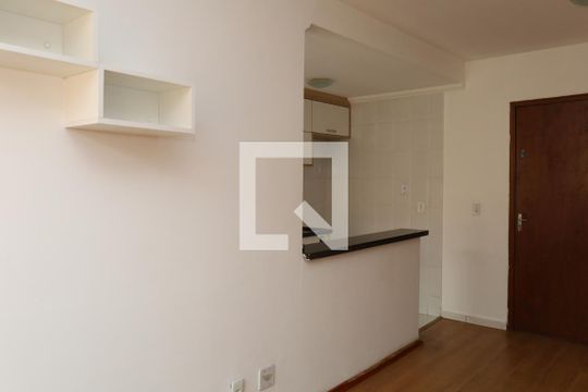 Sala de apartamento à venda com 2 quartos, 58m² em Vila Santa Teresinha, São Paulo