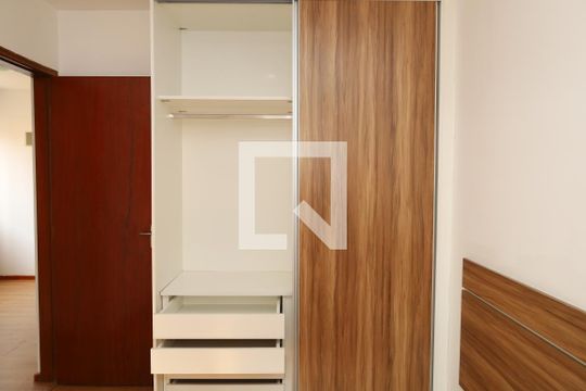 Quarto 2 de apartamento à venda com 2 quartos, 58m² em Vila Santa Teresinha, São Paulo