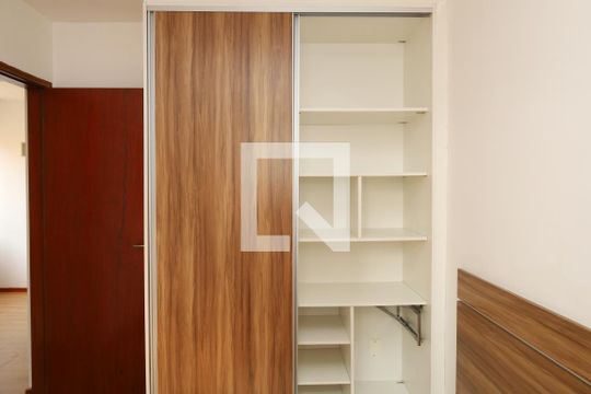 Quarto 2 de apartamento à venda com 2 quartos, 58m² em Vila Santa Teresinha, São Paulo