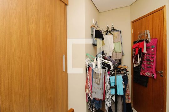 Quarto 1 de casa de condomínio à venda com 3 quartos, 102m² em Vila Isolina Mazzei, São Paulo