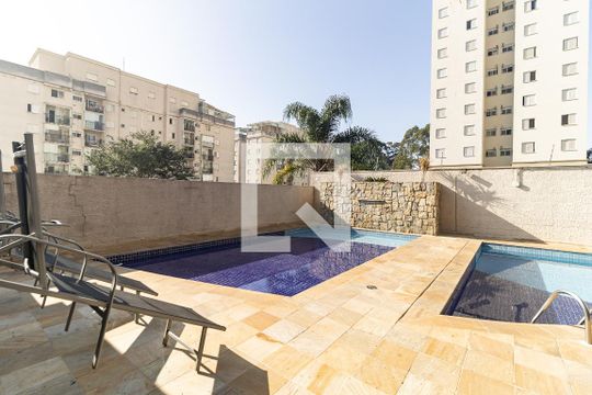 Área comum de apartamento para alugar com 2 quartos, 49m² em Jardim Celeste, São Paulo
