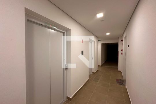 Hall Apartamento de apartamento à venda com 1 quarto, 29m² em Jardim Caravelas, São Paulo