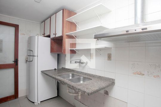 Cozinha de apartamento à venda com 2 quartos, 86m² em Bom Fim, Porto Alegre