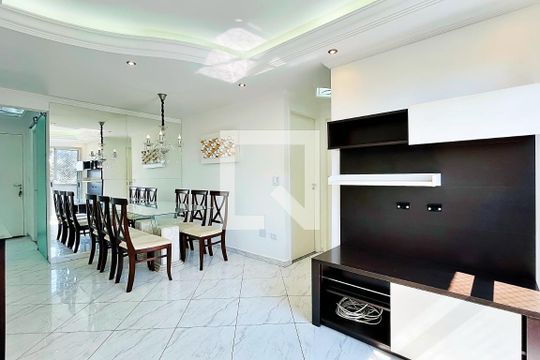 Apartamento para alugar com 2 quartos, 59m² em Vila Capitao Rabelo, Guarulhos