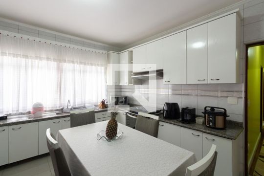 Cozinha de casa à venda com 2 quartos, 200m² em Parada Xv de Novembro, São Paulo