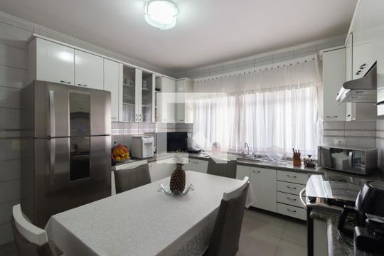 Cozinha de casa à venda com 2 quartos, 200m² em Parada Xv de Novembro, São Paulo