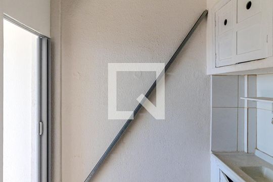 Cozinha de kitnet/studio à venda com 1 quarto, 35m² em Santa Efigênia, São Paulo