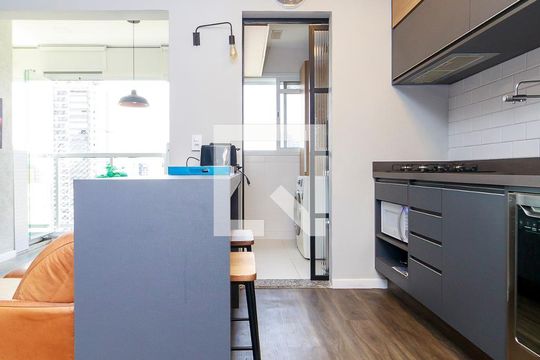 Cozinha de apartamento à venda com 2 quartos, 53m² em Chácara Santo Antônio (zona Sul), São Paulo