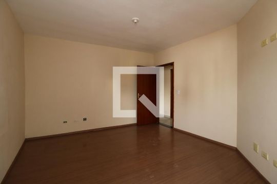 Suíte de casa à venda com 3 quartos, 169m² em Vila Alice, Santo André