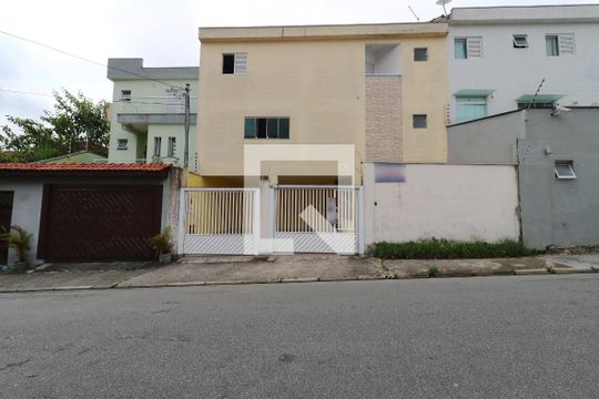 Fachada de casa à venda com 3 quartos, 169m² em Vila Alice, Santo André