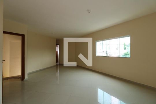 Casa à venda com 3 quartos, 169m² em Vila Alice, Santo André