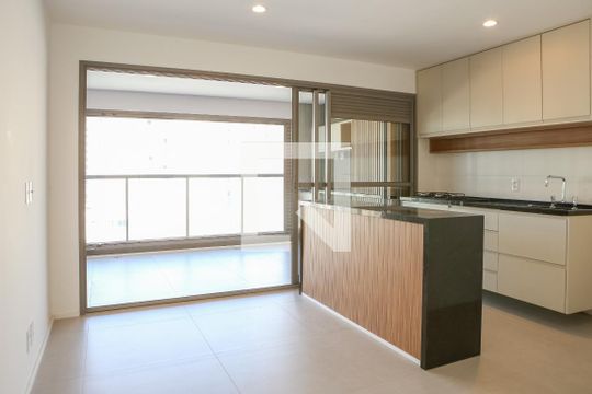 Sala de apartamento para alugar com 1 quarto, 51m² em Perdizes, São Paulo