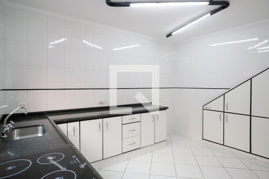 Cozinha de casa para alugar com 2 quartos, 120m² em Rudge Ramos, São Bernardo do Campo