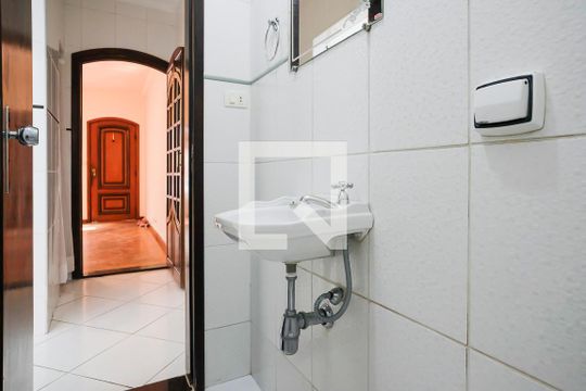 Banheiro 2 de casa para alugar com 2 quartos, 120m² em Rudge Ramos, São Bernardo do Campo
