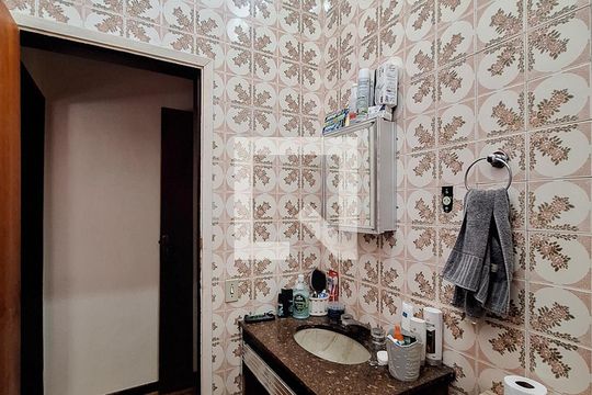 Banheiro de casa para alugar com 3 quartos, 180m² em Sítio do Mandaqui, São Paulo