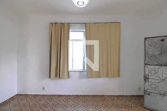 Sala de casa para alugar com 2 quartos, 120m² em Quintino Bocaiúva, Rio de Janeiro