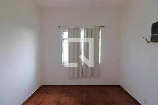 Quarto 1 de casa para alugar com 2 quartos, 120m² em Quintino Bocaiúva, Rio de Janeiro