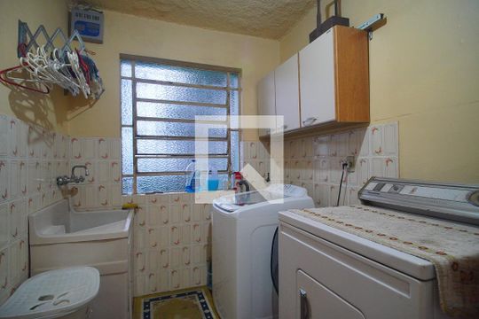 Área de Serviço de casa à venda com 5 quartos, 700m² em Centro, Novo Hamburgo