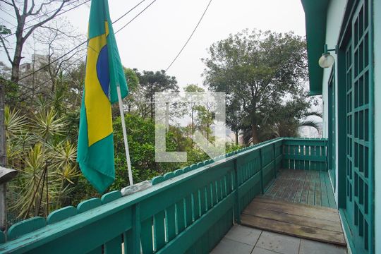 varanda de casa à venda com 5 quartos, 700m² em Centro, Novo Hamburgo