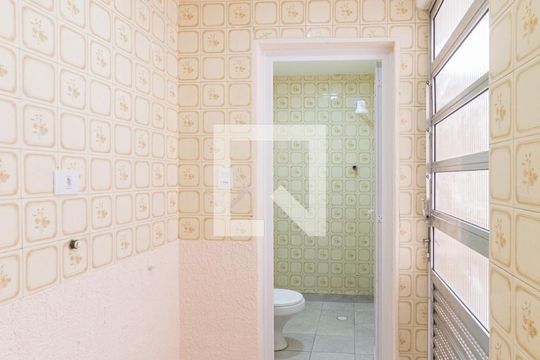 Corredor  de casa à venda com 2 quartos, 135m² em Presidente Altino, Osasco