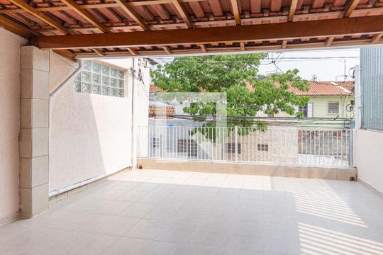 Sacada do quarto 1 de casa à venda com 2 quartos, 135m² em Presidente Altino, Osasco