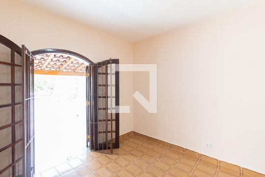 Quarto 1 de casa à venda com 2 quartos, 135m² em Presidente Altino, Osasco