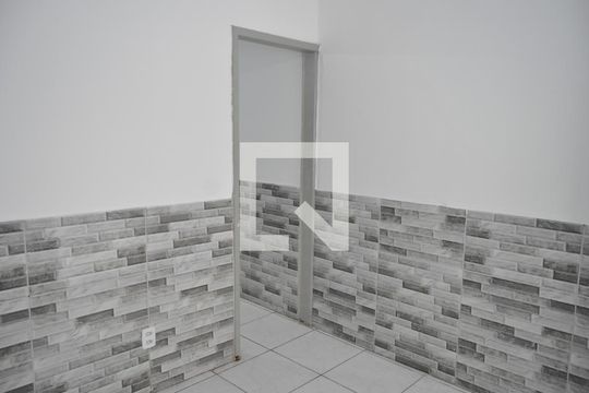 Sala  de casa para alugar com 1 quarto, 40m² em Riachuelo, Rio de Janeiro