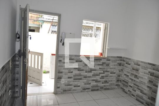 Sala  de casa para alugar com 1 quarto, 40m² em Riachuelo, Rio de Janeiro