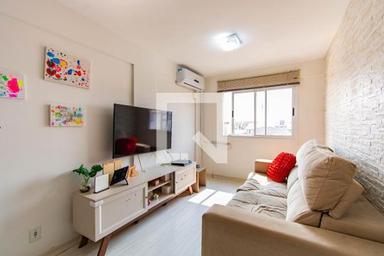 Sala de apartamento à venda com 3 quartos, 53m² em Igara, Canoas