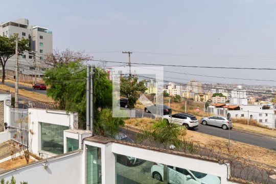 Vista do quarto 1 de apartamento para alugar com 3 quartos, 90m² em Manacás, Belo Horizonte