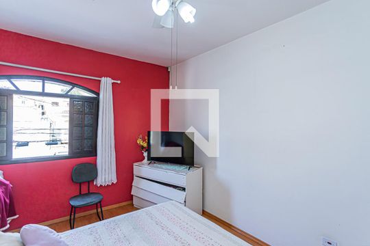 Suite de casa à venda com 3 quartos, 145m² em Jardim Santo Elias, São Paulo