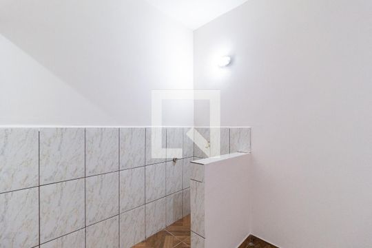 Studio de kitnet/studio para alugar com 1 quarto, 17m² em Vila Caldas, Carapicuíba