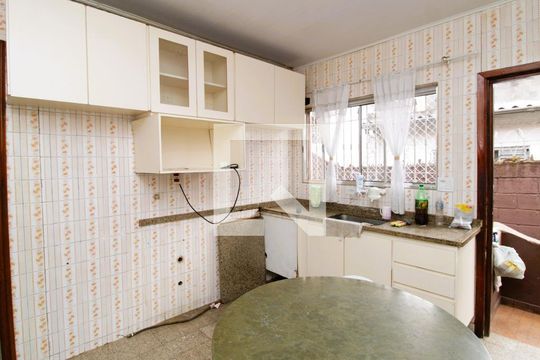 Cozinha de casa para alugar com 4 quartos, 156m² em Chora Menino, São Paulo