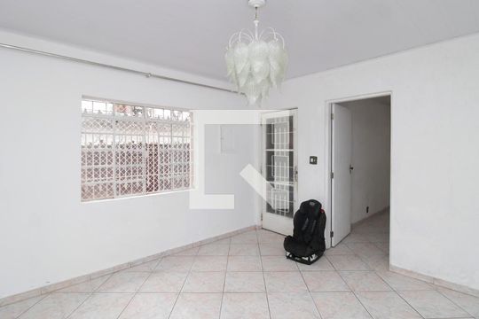 Sala de casa para alugar com 4 quartos, 156m² em Chora Menino, São Paulo