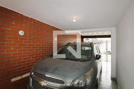 Garagem de casa para alugar com 4 quartos, 156m² em Chora Menino, São Paulo
