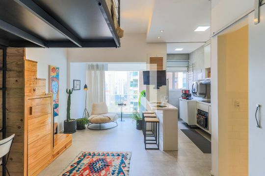 Sala de kitnet/studio para alugar com 1 quarto, 40m² em Itaim Bibi, São Paulo