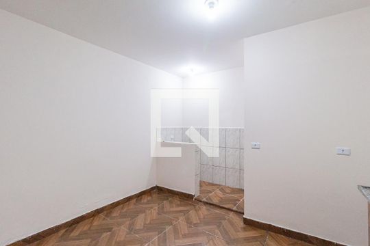 Studio de kitnet/studio para alugar com 1 quarto, 17m² em Vila Caldas, Carapicuíba