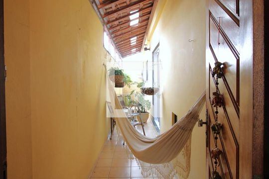 Quintal de casa à venda com 3 quartos, 178m² em Vila Gustavo, São Paulo