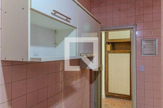 Cozinha de apartamento para alugar com 2 quartos, 70m² em Santa Cecília, São Paulo
