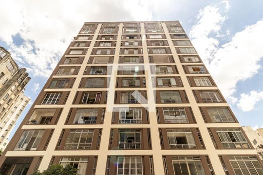 Fachada de apartamento para alugar com 2 quartos, 70m² em Santa Cecília, São Paulo