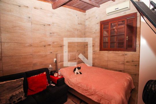Quarto Suíte de casa à venda com 3 quartos, 129m² em Medianeira, Porto Alegre